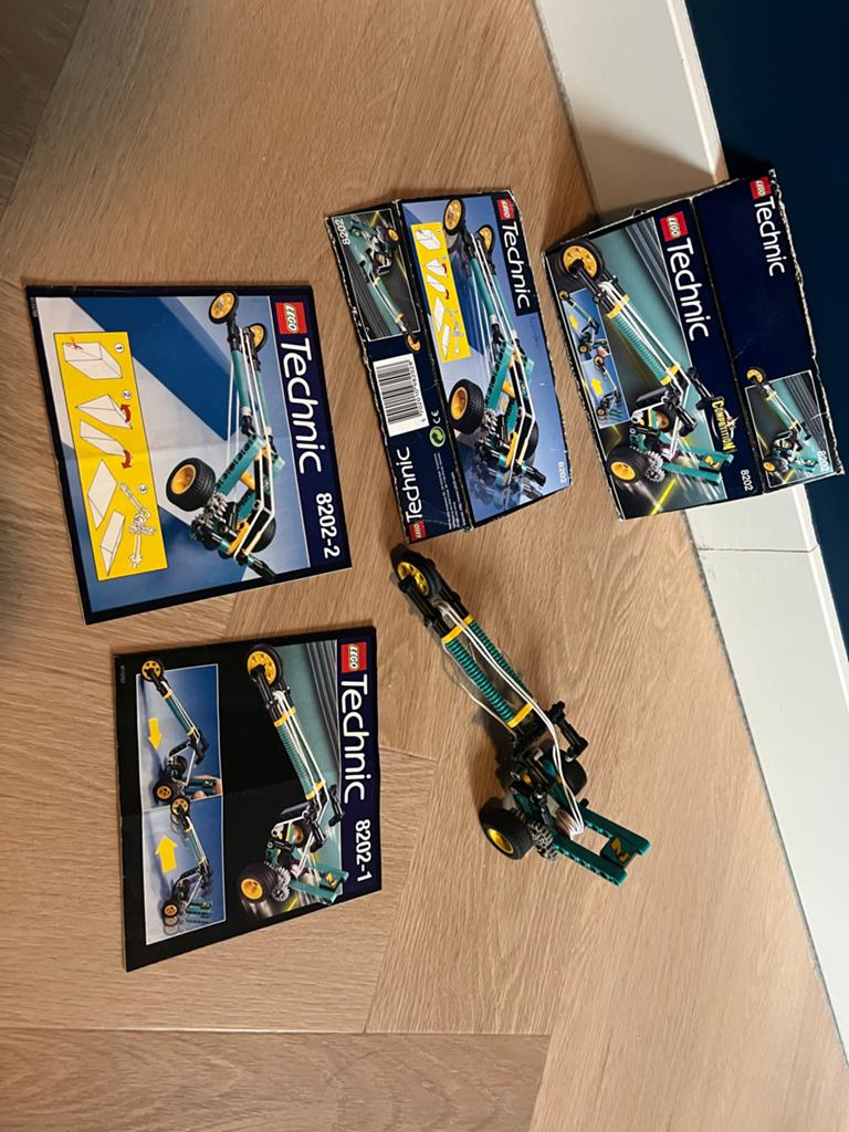 Lego Technic 8202 Competition Canard - Compleet met dozen, Ophalen, Zo goed als nieuw