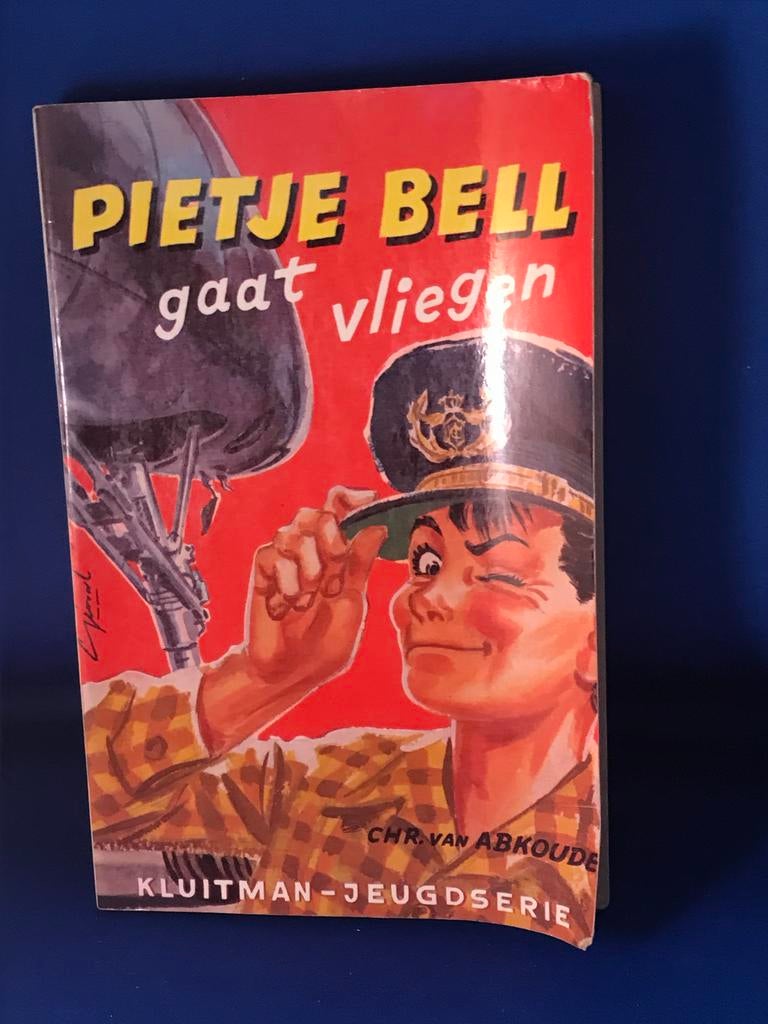 Pietje Bell gaat vliegen - Chr. van Abkoude (Kluitman), Ophalen