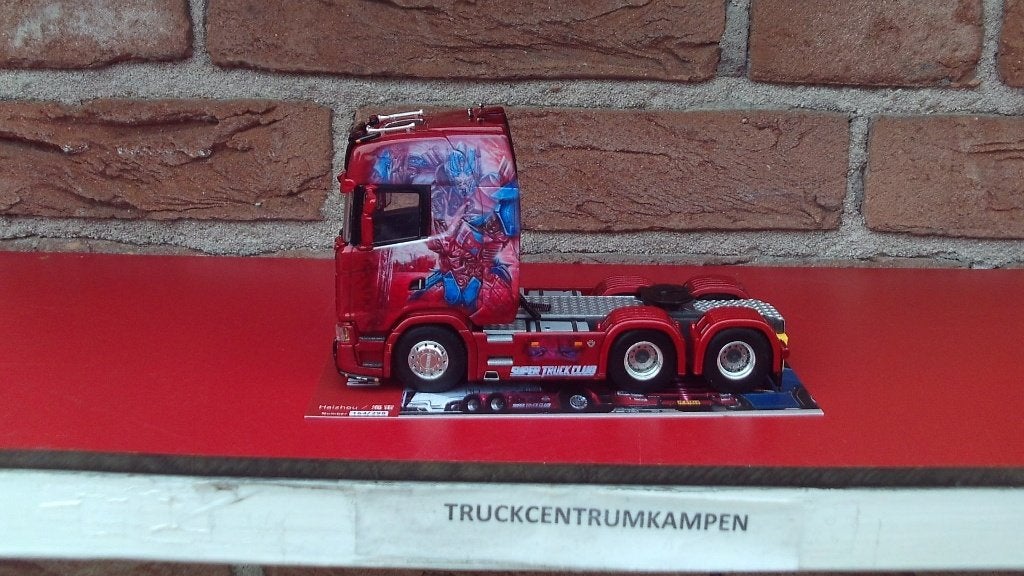 WSI  Scania  S  Highline  6 x 2  van  Haizhou.