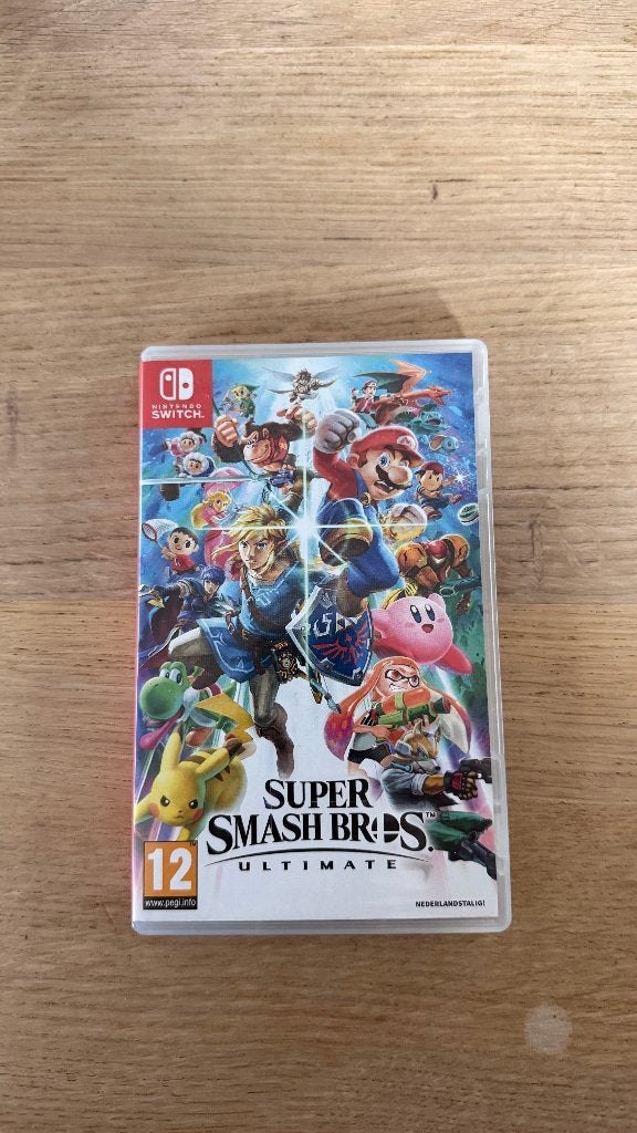 Super Smash Bros. Ultimate - Nintendo Switch, Vechten, Ophalen of Verzenden, Zo goed als nieuw, Eén computer