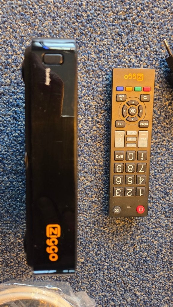 Ziggo digitale kabel ontvanger IRHD Humax 5500c/NL, Ophalen, Zo goed als nieuw