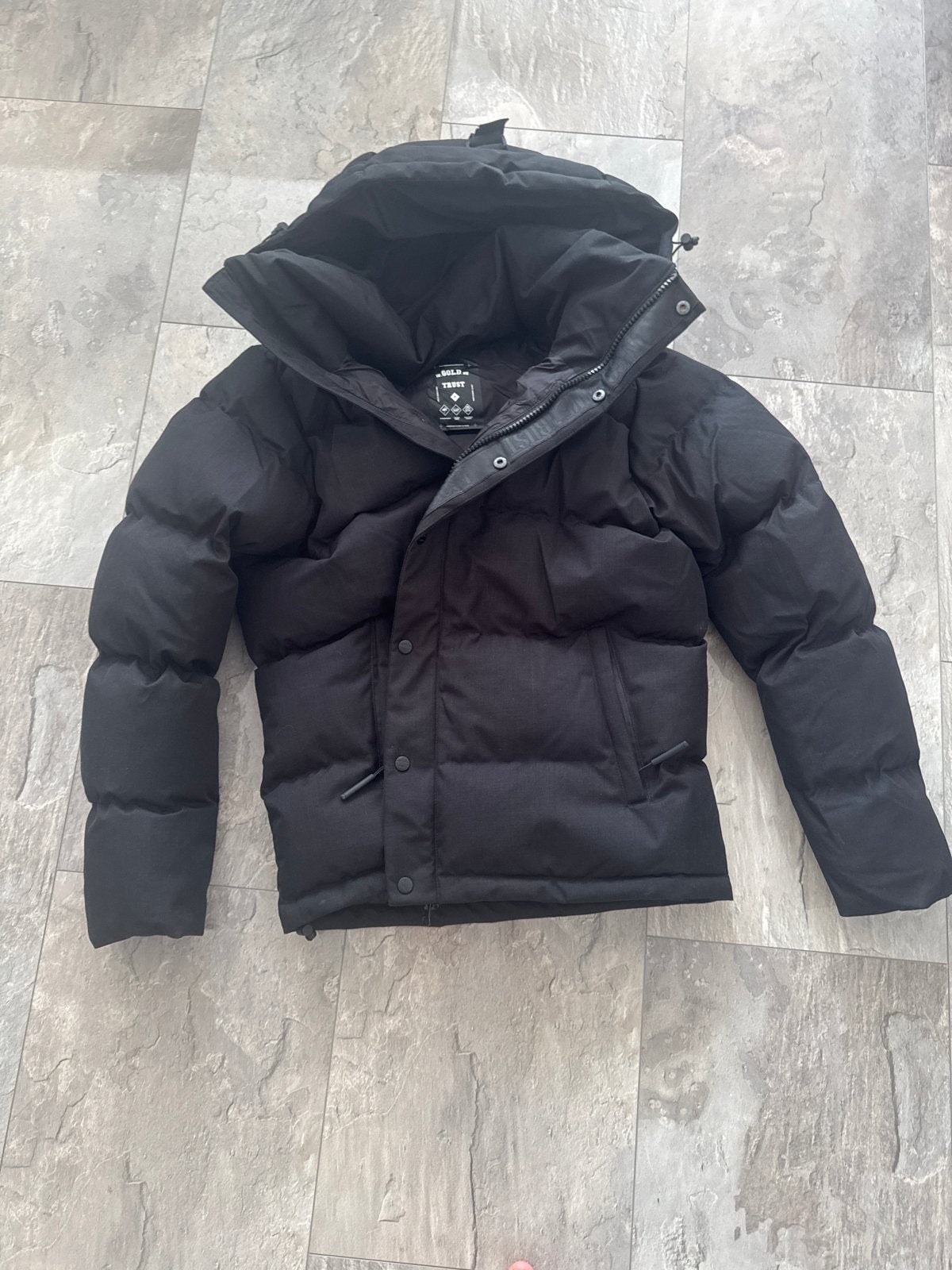 In Gold We Trust Puffer Jacket Zwart Maat M, Ophalen, Zo goed als nieuw, Maat 48/50 (M), Zwart