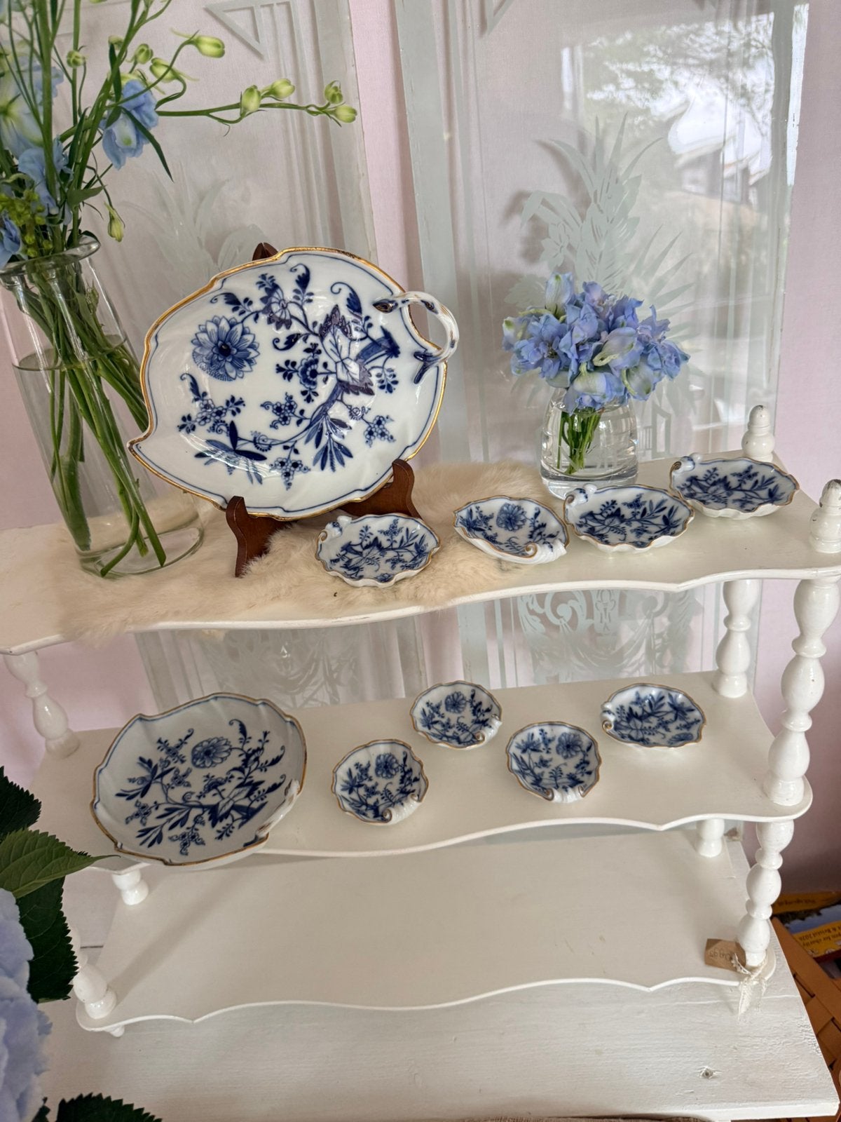 Meissen  porselein Blue Onion gold trim  1840 10 dl antieke, Antiek en Kunst, Ophalen