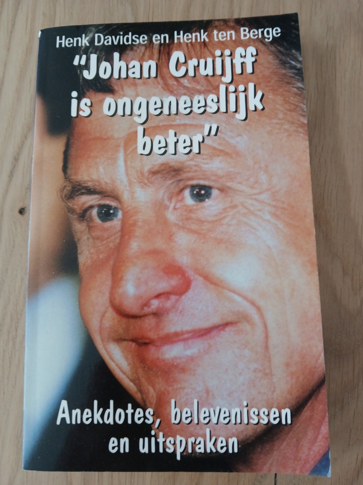 H. ten Berge - Johan Cruijff is ongeneeslijk beter, Gelezen, Ophalen of Verzenden, H. ten Berge; H. Davidse, Balsport