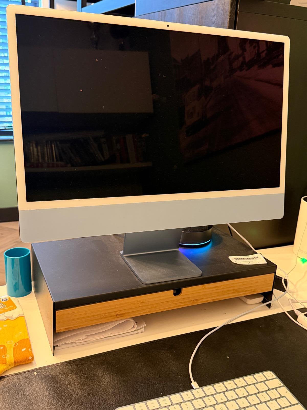 iMac 24" (2024) M3 8-core CPU/10-core GPU 8GB/512GB Blauw, Ophalen of Verzenden