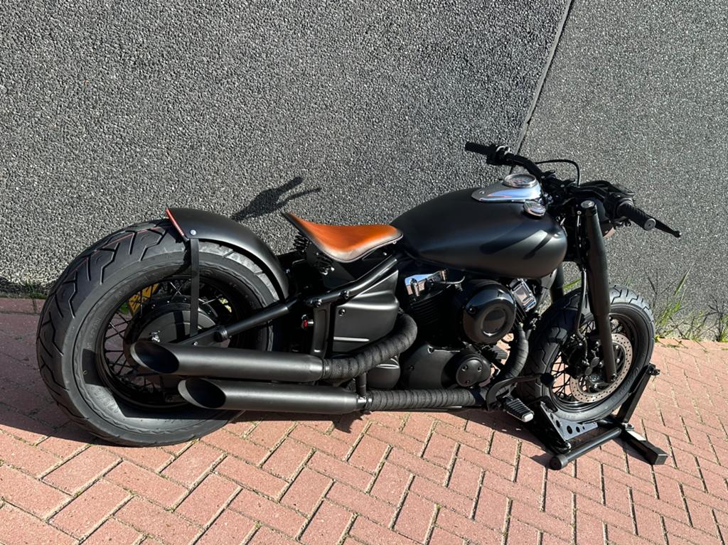 Unieke Custom Bobber - Volledig Opnieuw Opgebouwd, Motoren, 2 cilinders, Sportuitlaat, Chopper, Minimaal motorrijbewijs A2