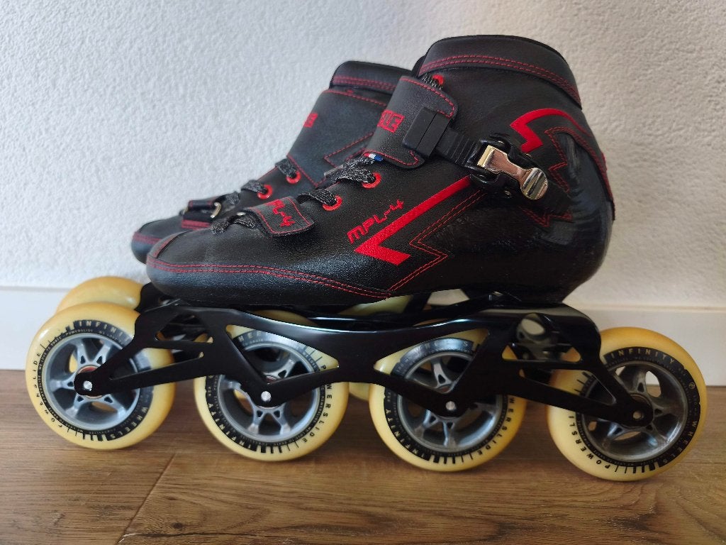 Mooie Maple MPL-4 skeelers maat 44 grote wielen, Zo goed als nieuw, Inline skates 4 wielen, Ophalen, Overige merken