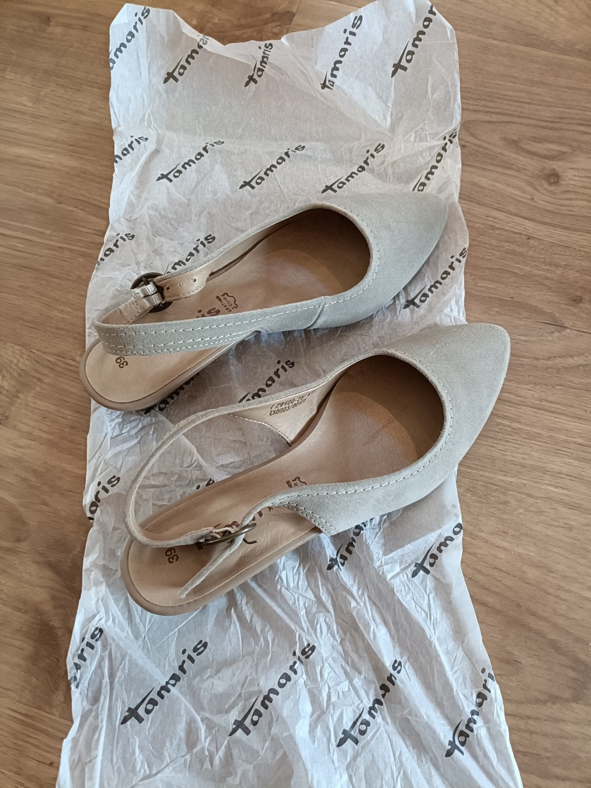 Tamaris pumps, nieuw, maat 39, Tamaris, Pumps, Beige, Nieuw
