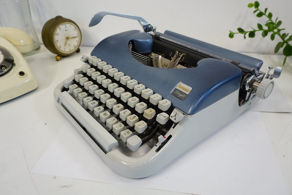 Vintage Beaucourt Script Blauwe typemachine Werkend ’60, Diversen, Typemachines, Ophalen of Verzenden, Gebruikt