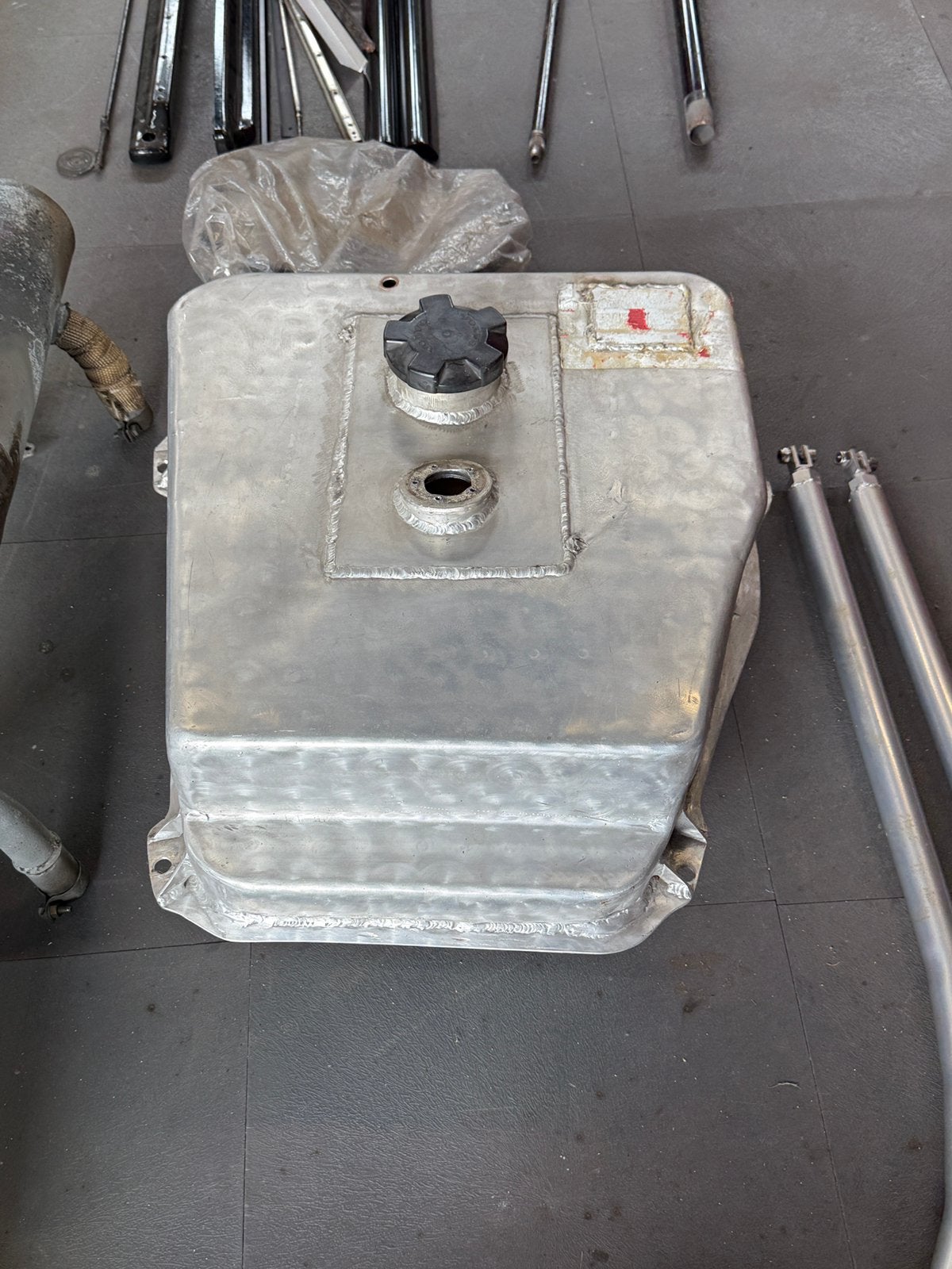 Aluminium brandstoftank porsche 356 C, Ophalen, Gebruikt, Porsche