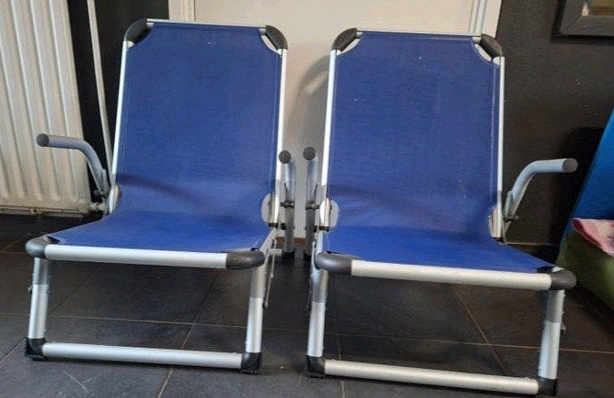Strandstoelen 2X +  Koelbox,   ligbed Zgan, Ophalen, Zo goed als nieuw