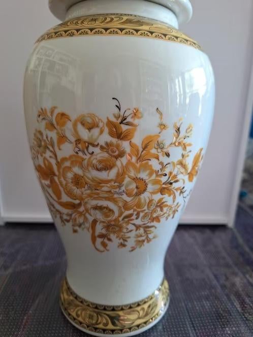 Dekselvaas Gold blossom hh, Antiek en Kunst, Antiek | Vazen, Ophalen of Verzenden