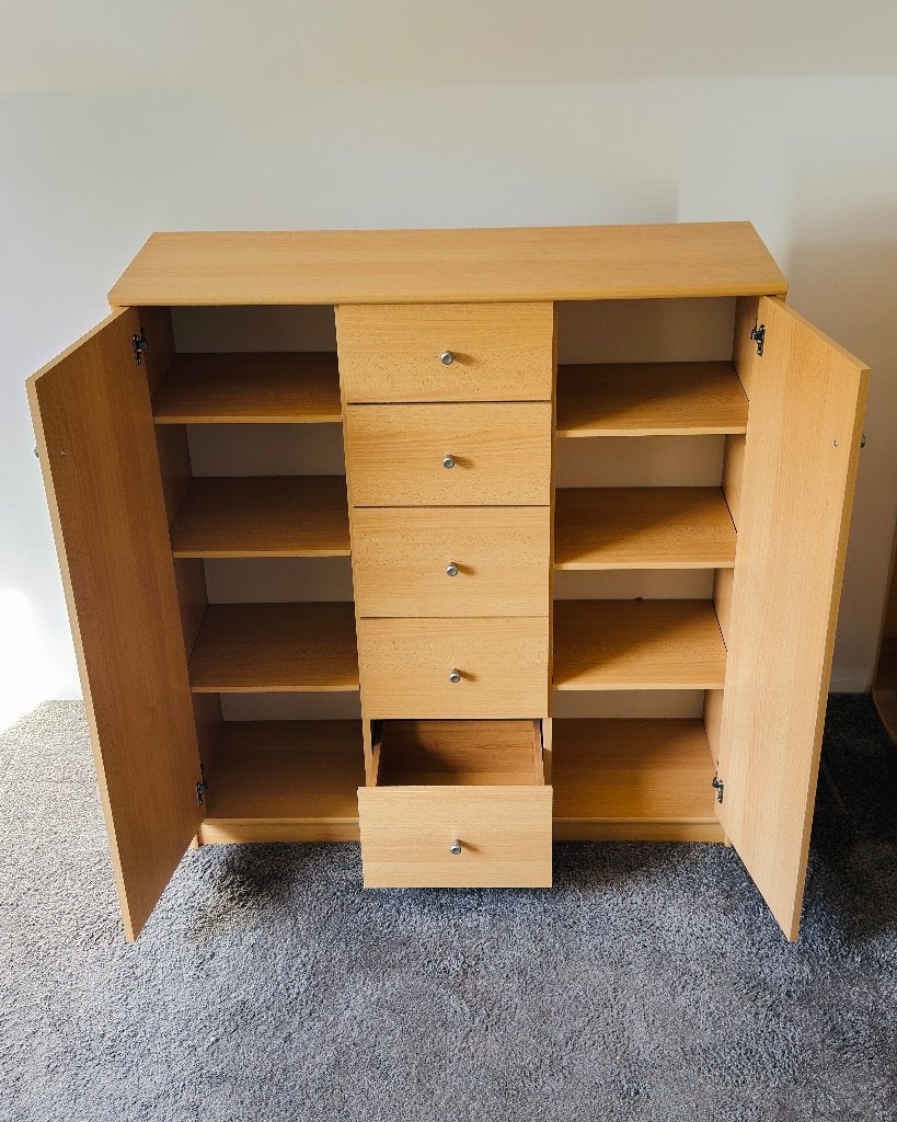 Houten dressoir / opbergkast – 5 laden + veel kastruimte