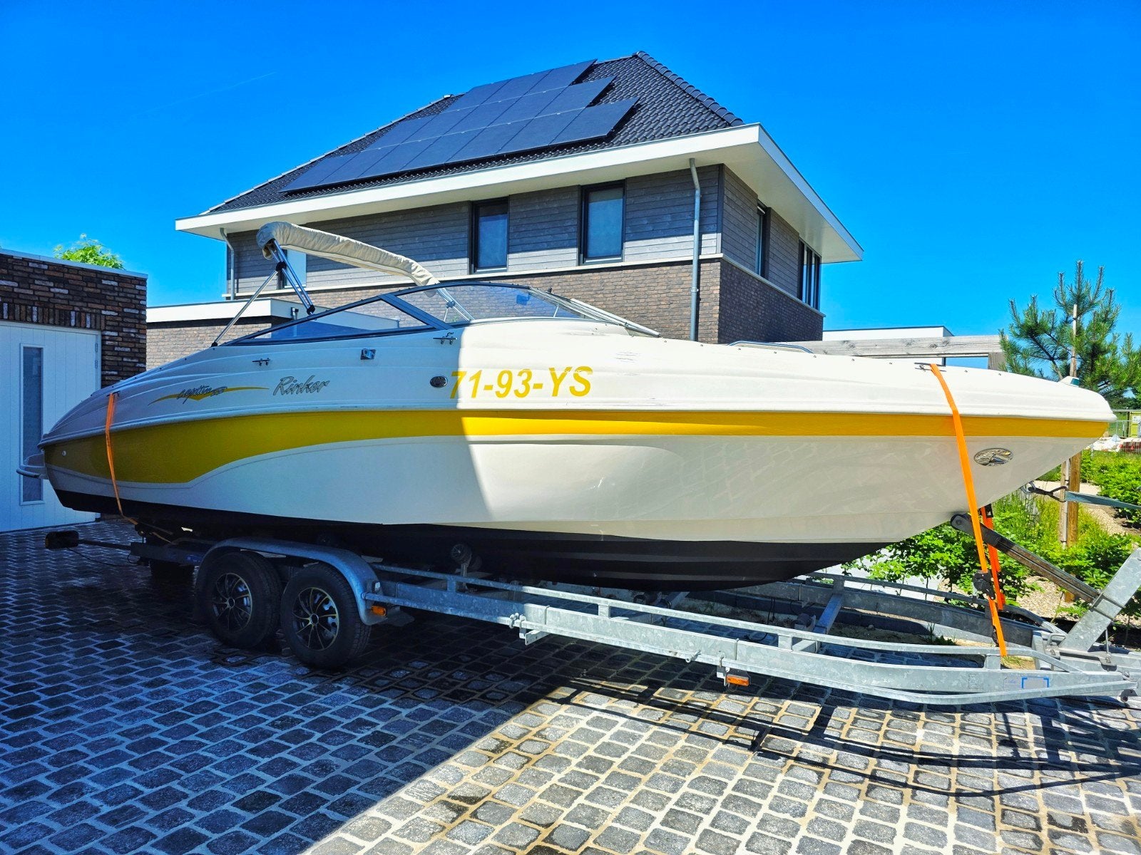 Rinker 232 captiva v8 bowrider, Binnenboordmotor, Ophalen of Verzenden, 260 pk, 200 pk of meer