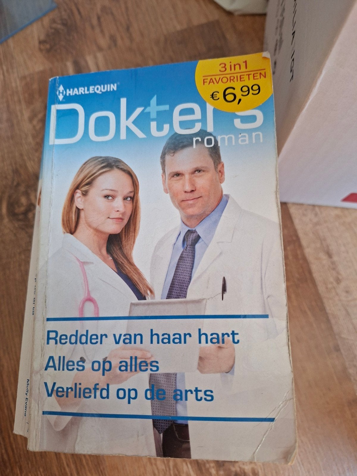 harlequin dokters verhalen, Ophalen of Verzenden, Zo goed als nieuw