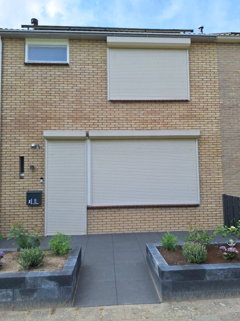Rolluiken, Ophalen, Gebruikt, 200 cm of meer, Crème of Beige