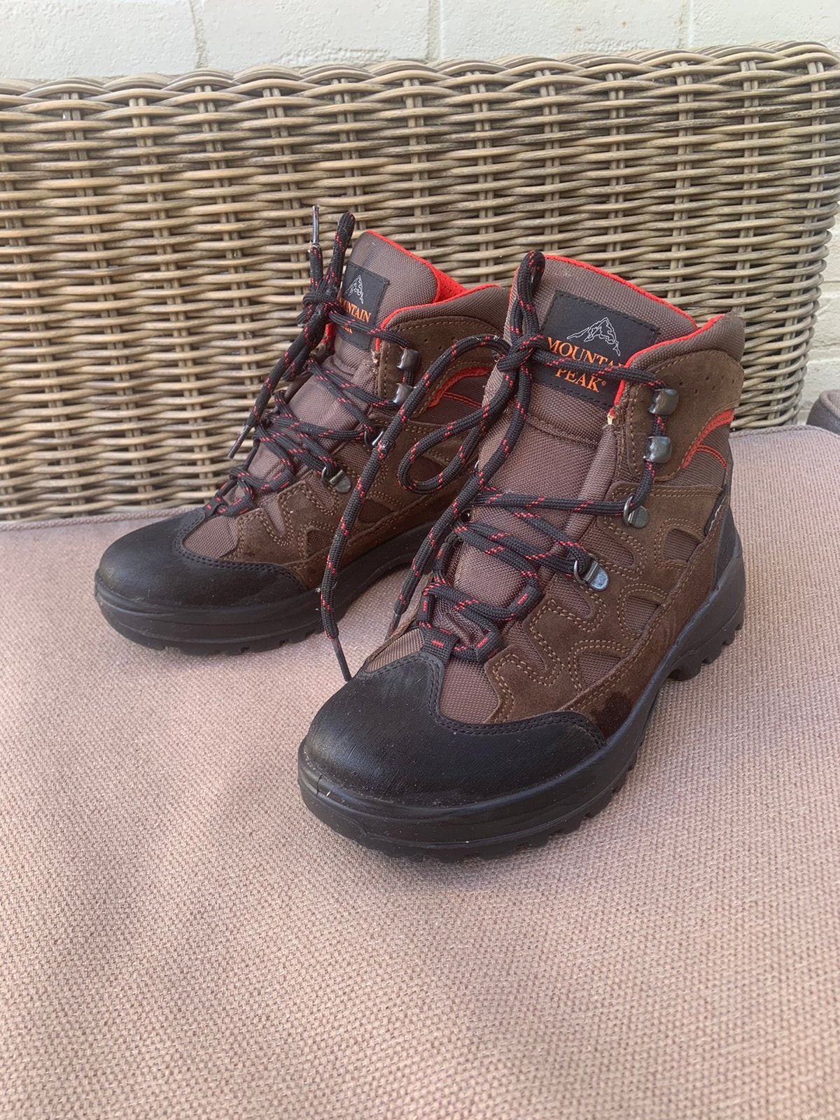 Wandelschoenen maat 37, Ophalen of Verzenden, Zo goed als nieuw, Schoenen