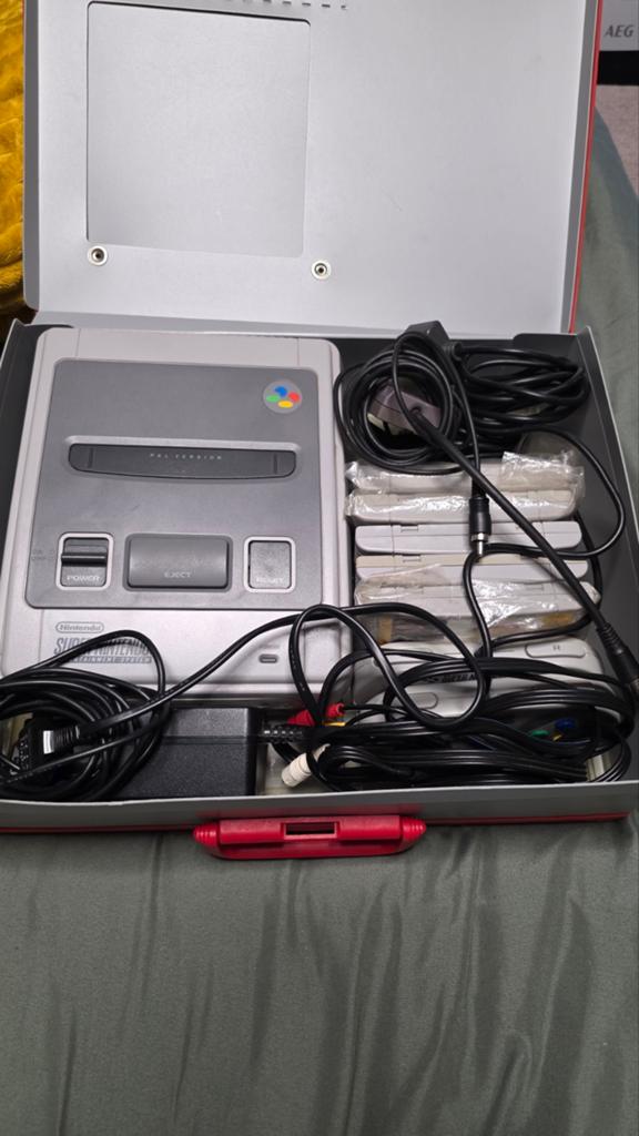 Super nintendo met games, Ophalen of Verzenden, Zo goed als nieuw