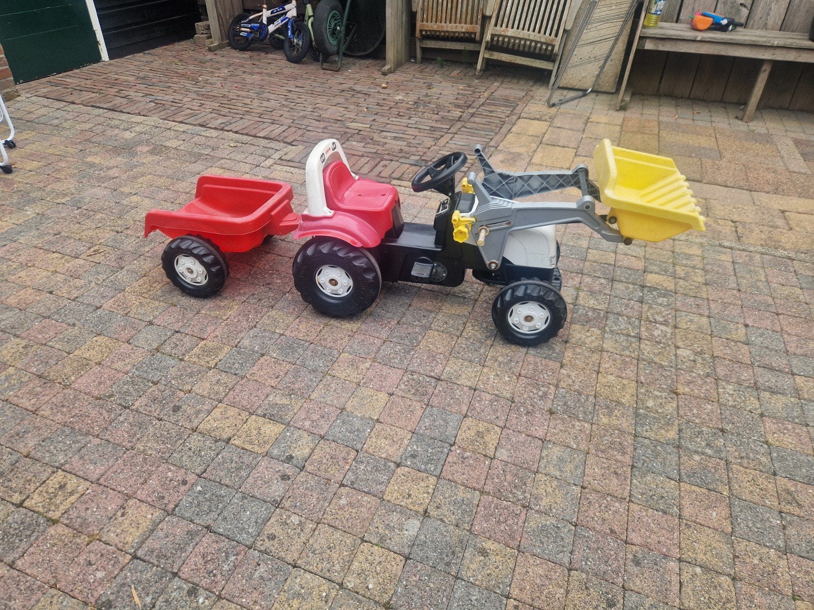 Rode traptractor met aanhanger en voorlader, Kinderen en Baby's, Speelgoed | Speelgoedvoertuigen, Ophalen, Gebruikt