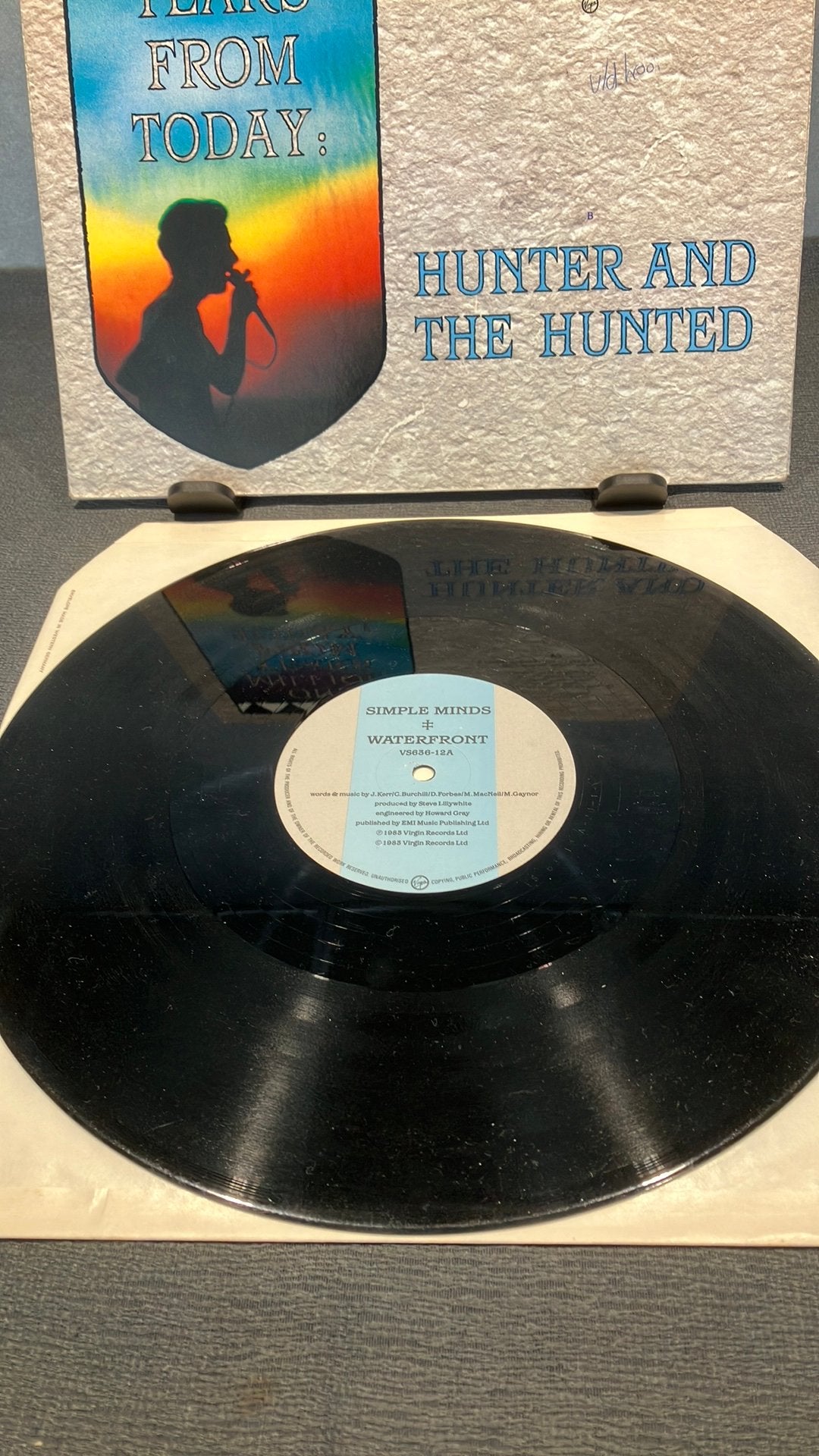 Simple Minds —. Waterfront, Gebruikt, Ophalen of Verzenden, Inclusief binnenhoes, EP