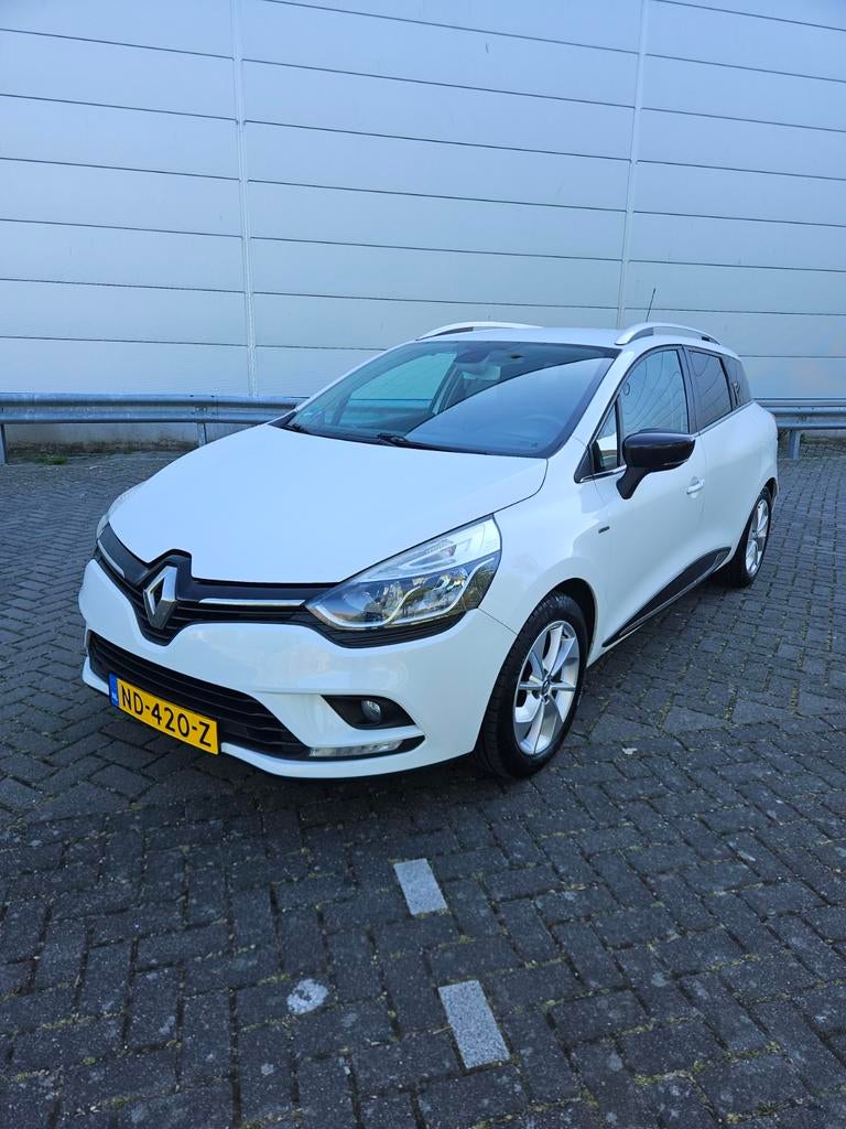 Renault Clio 0.9 TCE 90 Estate 2017 Wit 1e Eigenaar., Auto's, Renault, Voorwielaandrijving, 898 cc, 1063 kg, Euro 6
