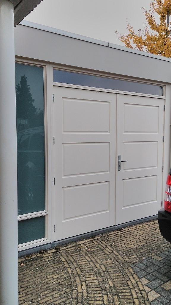 Kozijn met paneeldeuren en bovenlicht in meranti, Ophalen, Deurkozijn, 225 cm of meer, Zo goed als nieuw