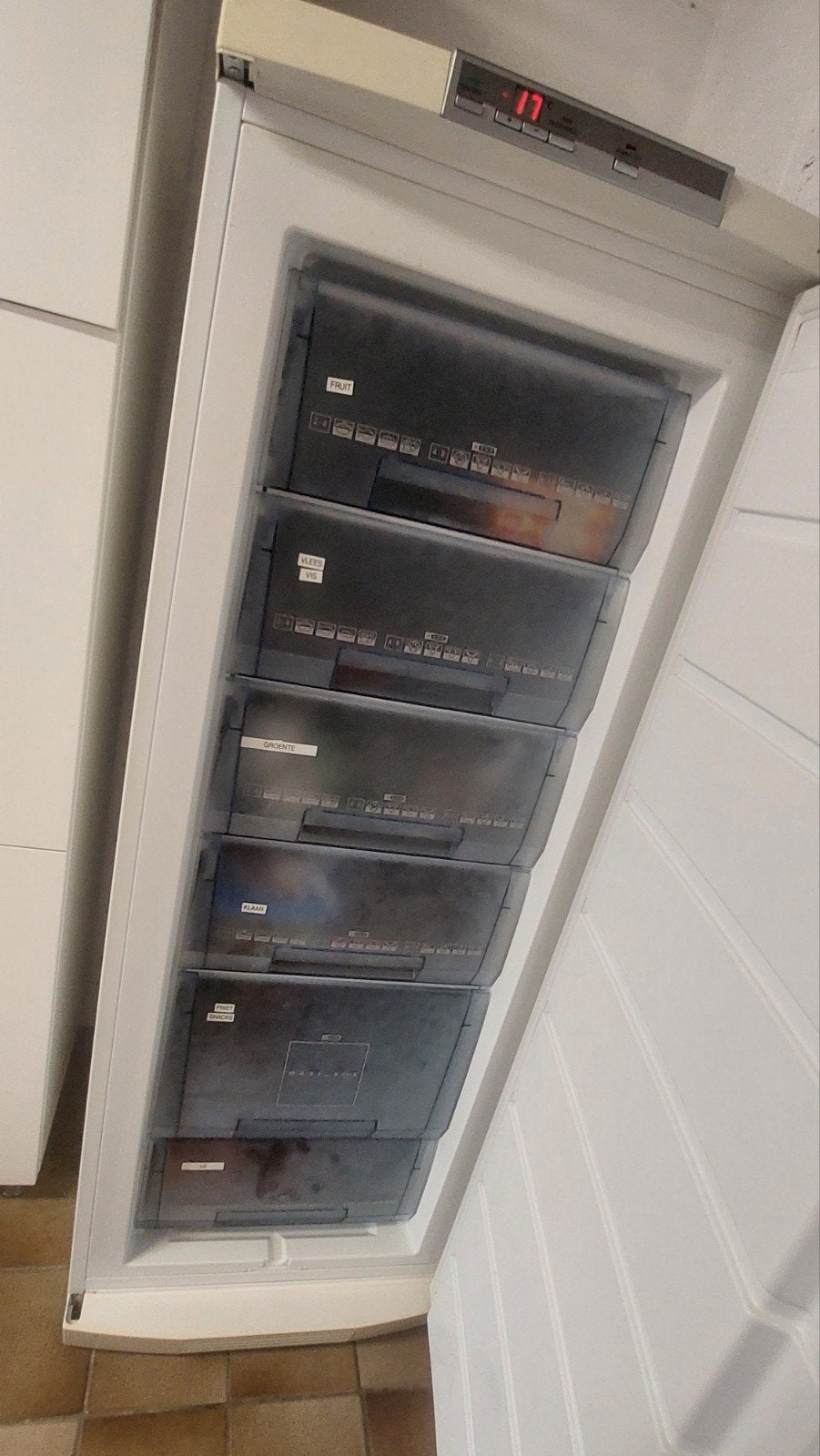 Aeg arctisdiepvries met 6 lades, Witgoed en Apparatuur, Vriezers en Diepvrieskisten, Gebruikt, Minder dan 60 cm, 140 tot 160 cm