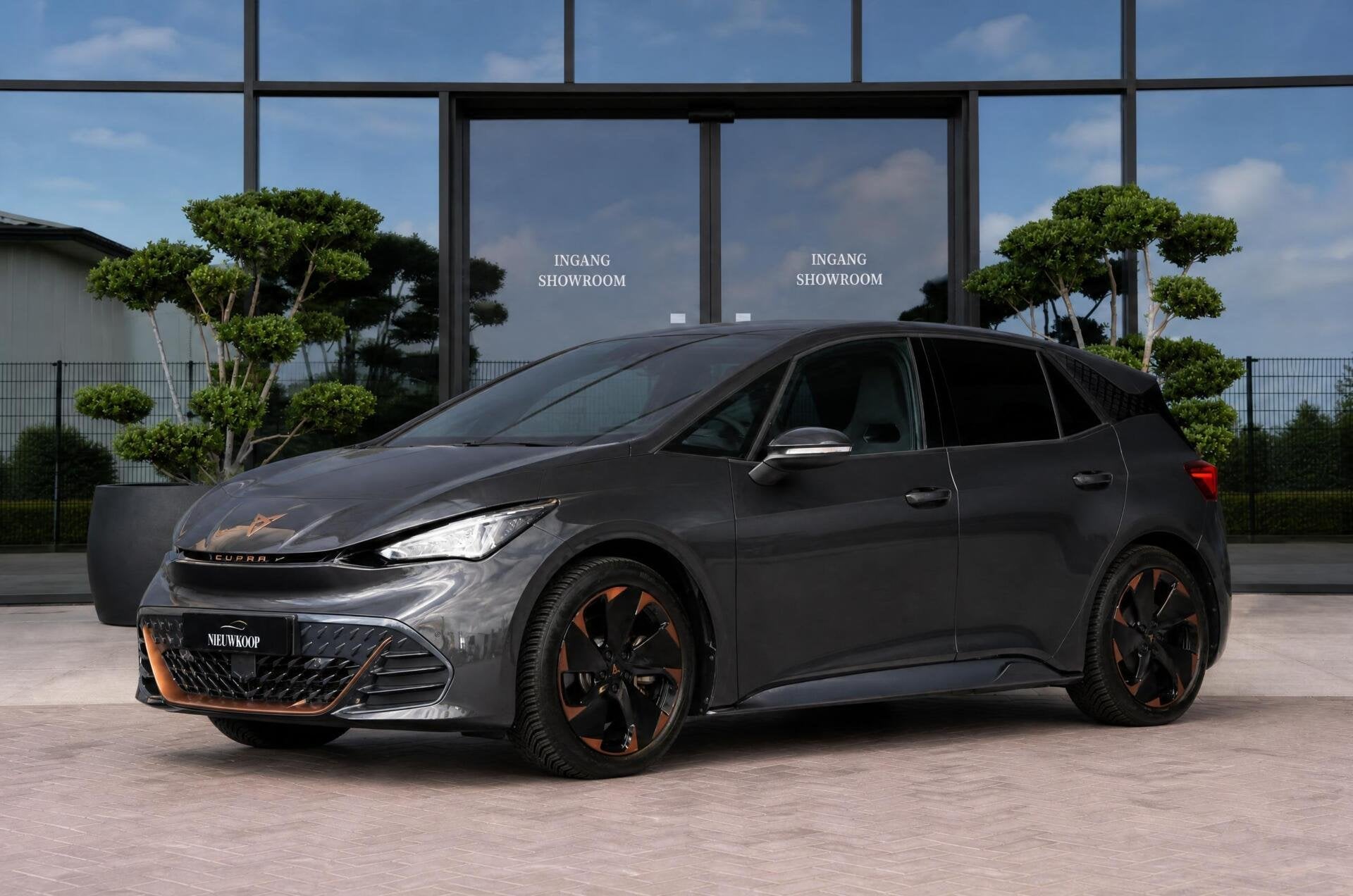 CUPRA Born Performance 82 kWh | VOL IN OPTIES, Auto's, Automaat, Gebruikt, 82 kWh, Alcantara