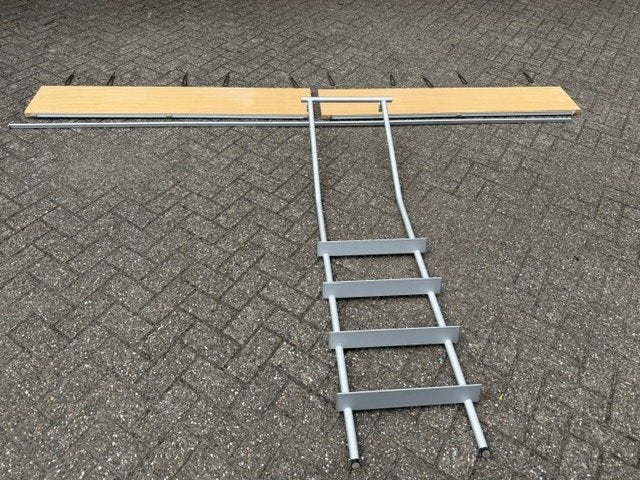 Boekenplanken van Banzbord (6* 1,70m) inclusief trap, Huis en Inrichting, Woonaccessoires | Wandplanken en Boekenplanken, Gebruikt