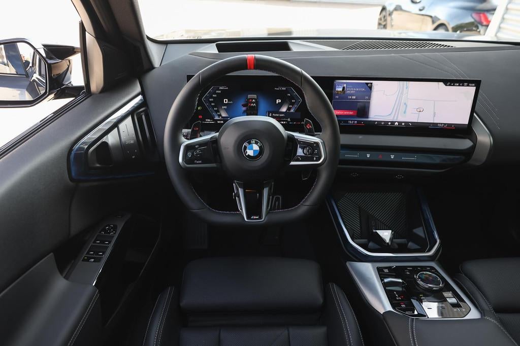 BMW X3 M50 xDrive Automaat / Panoramadak / Trekhaak / Sports, Zwart, Verwarming stoelen achter, Leder, Bedrijf