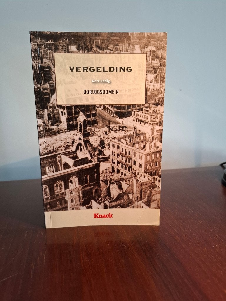 Oorlogsdomein - Vergelding (G Ledig, softcover), Gert Ledig, Ophalen of Verzenden, Luchtmacht, Tweede Wereldoorlog