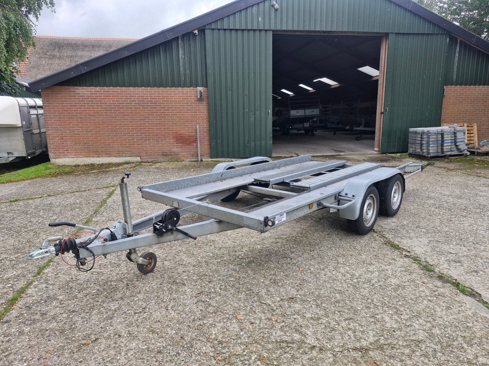 Eduard autoambulance autotransporter 2000kg, Auto diversen, Ophalen, Gebruikt, -, -