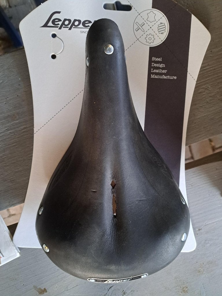 Fietszadel, Fietsen en Brommers, Fietsonderdelen, Ophalen, Leer, Lepper, Zadel