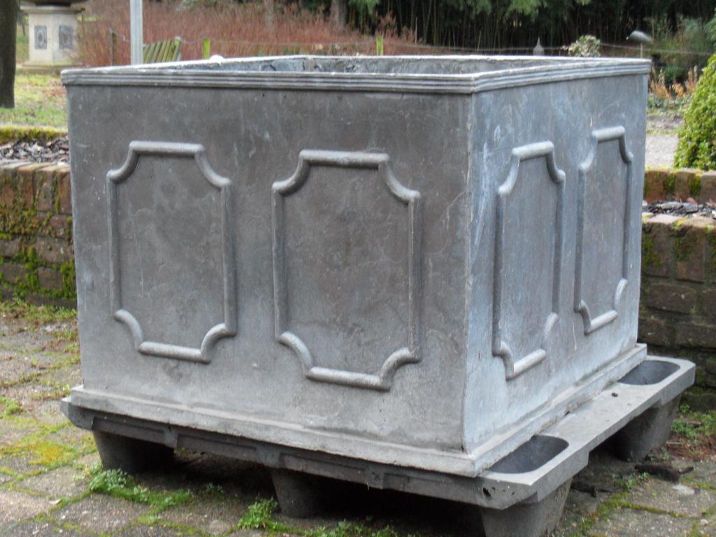 bloembak/plantenbak, Tuin en Terras, Ophalen, Overige materialen, Vierkant, Zo goed als nieuw