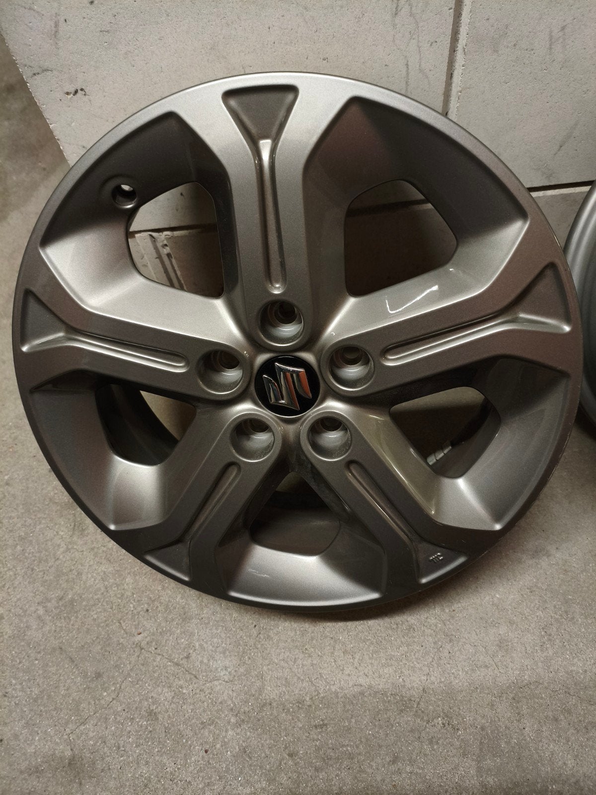 Suzuki Vitara of S Cross velgen 2015--, Auto-onderdelen, Ophalen, Gebruikt, 17 inch, Velg(en)