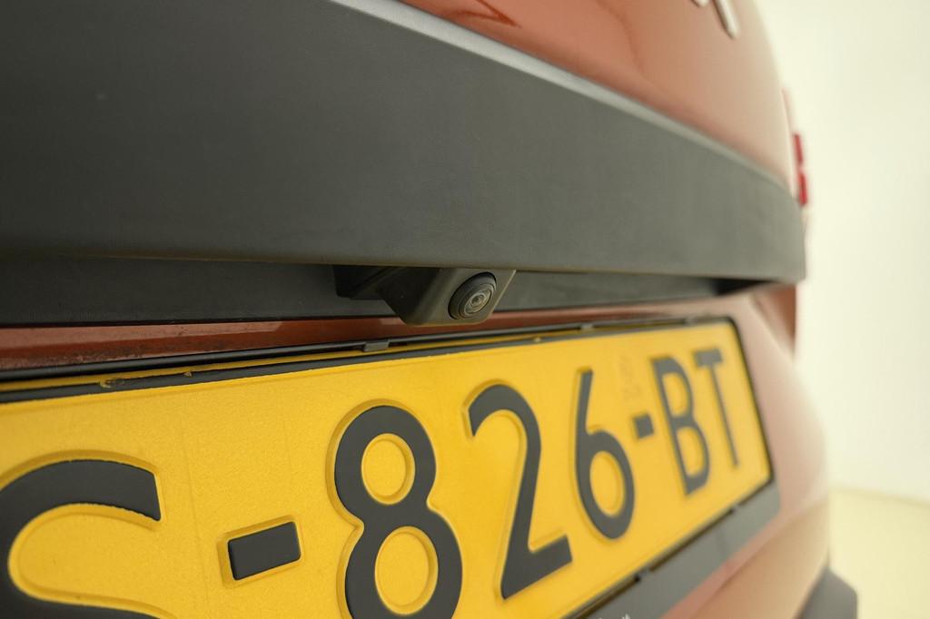 Dacia Duster 1.3 TCe 150 Journey Automaat | Navigatie | Came, Stof, Gebruikt, Automatische klimaatregeling, Origineel Nederlands