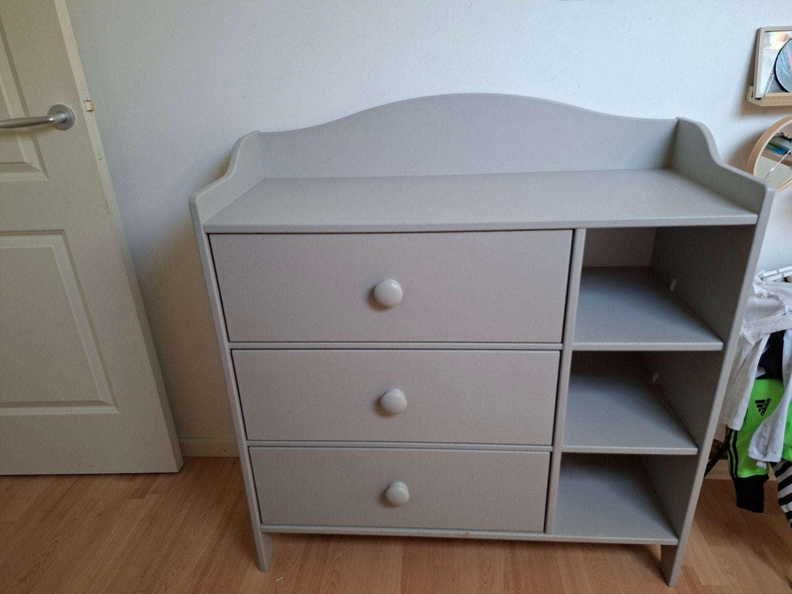 Ikea Trogen Commode - 100 cm breed, 95 cm werkhoogte, Ophalen, 50 tot 70 cm, Zo goed als nieuw, 75 tot 100 cm