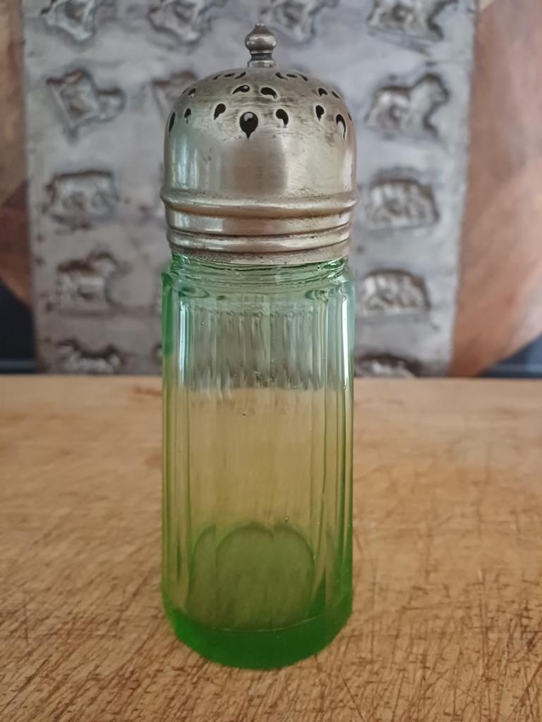 Mooie antieke Edwardiaanse Suikerstrooier anna groen glas, Antiek en Kunst, Verzenden