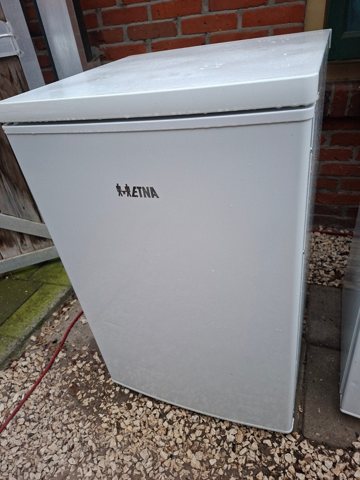 Etna Koelkast - Compact en Energiezuinig, Witgoed en Apparatuur, Minder dan 85 cm, 100 tot 150 liter, Ophalen of Verzenden, Energieklasse A of zuiniger