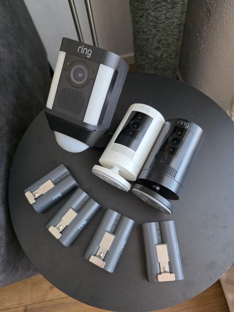 Ring Beveiligingscamera Set - 3 Camera's + 4 Batterijen, Ophalen of Verzenden