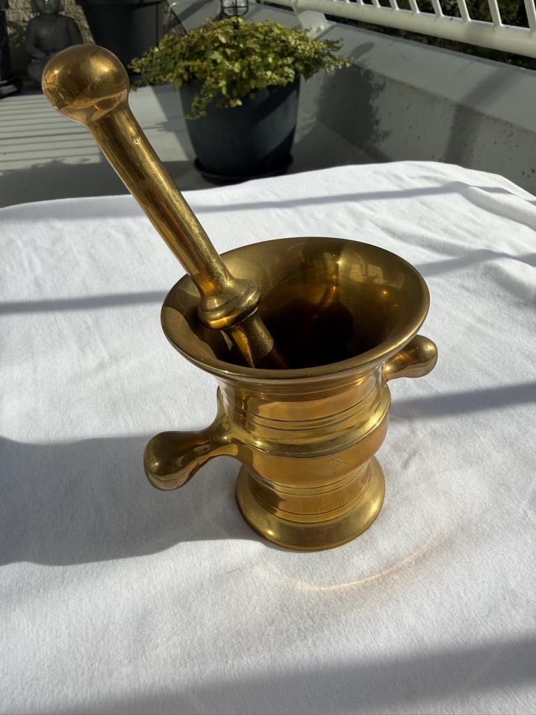 Antieke bronzen vijzel met stamper, Antiek en Kunst, Ophalen of Verzenden, Brons