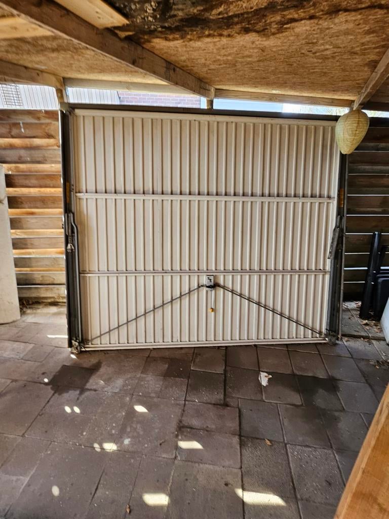 Te koop: Kanteldeur, Ophalen, 120 cm of meer, Garagedeur, 200 tot 215 cm