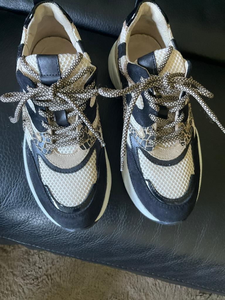 Sneakers Poelman, Zwart, Ophalen of Verzenden, Sneakers of Gympen, Zo goed als nieuw