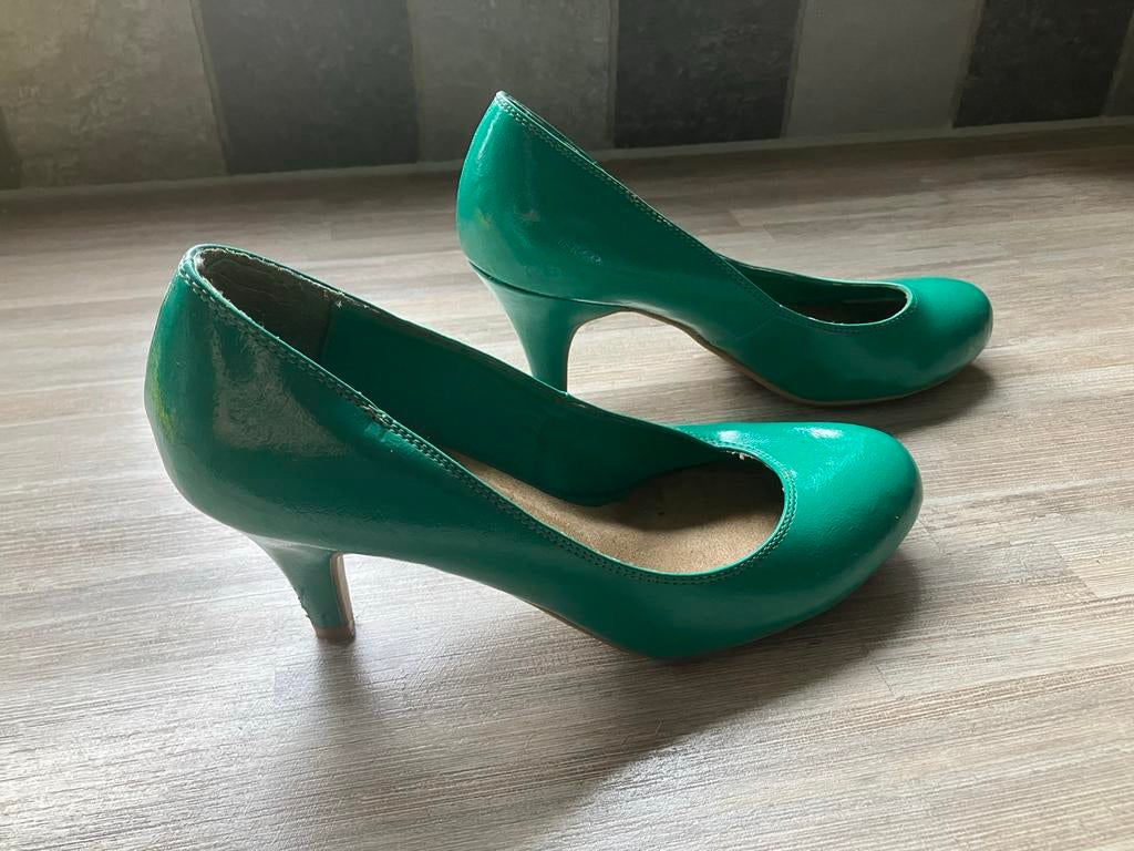 Groene pumps, Schoenen met lage hakken, Ophalen of Verzenden, Gedragen, Groen