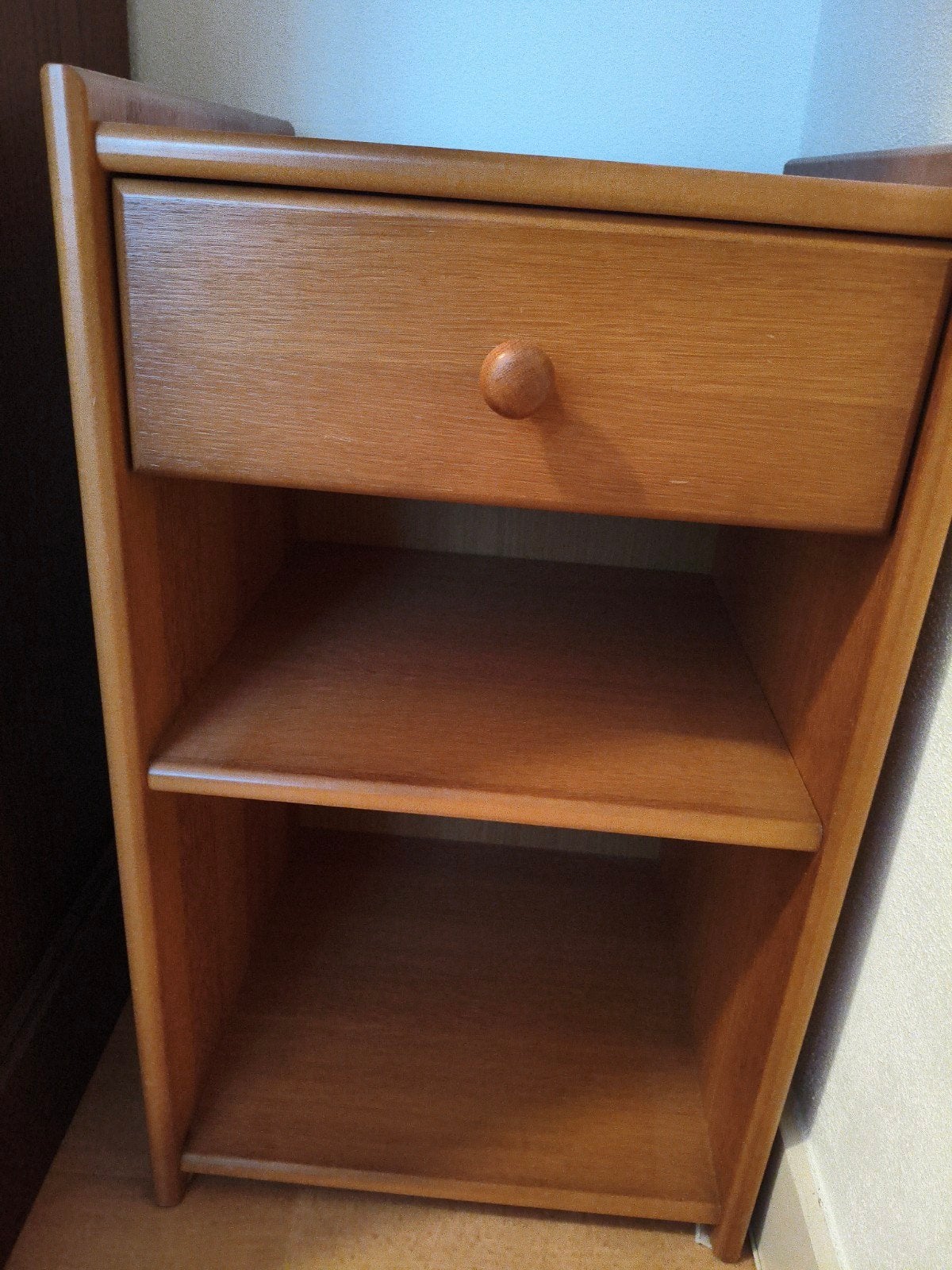 bed en nachtkastje Orion de luxe, Ophalen, Minder dan 45 cm