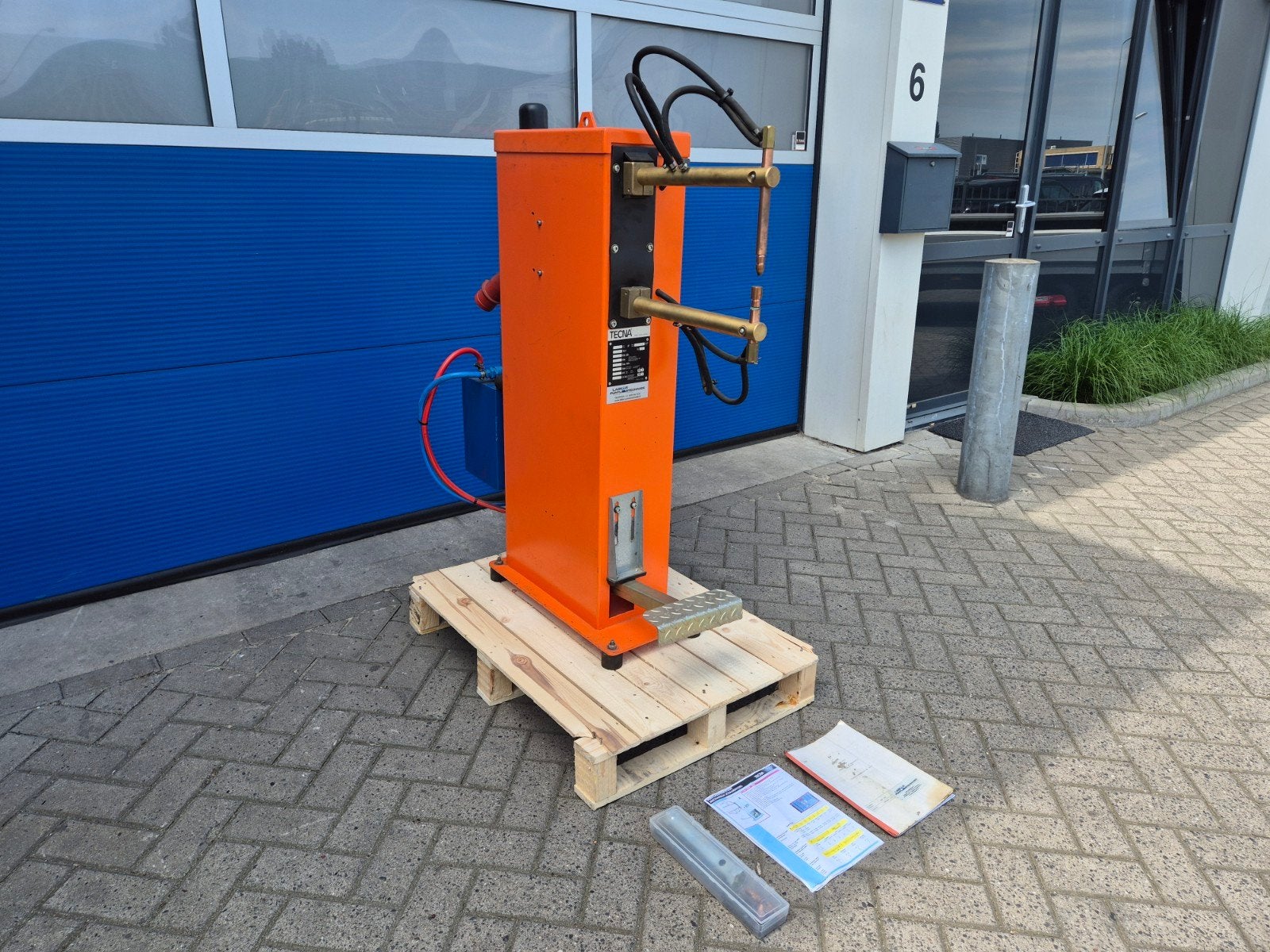 TECNA TE90 / 20 KVA Puntlasapparaat watergekoeld toebehoren!, Doe-het-zelf en Verbouw, Gereedschap | Lasapparaten, Gebruikt, Ophalen of Verzenden
