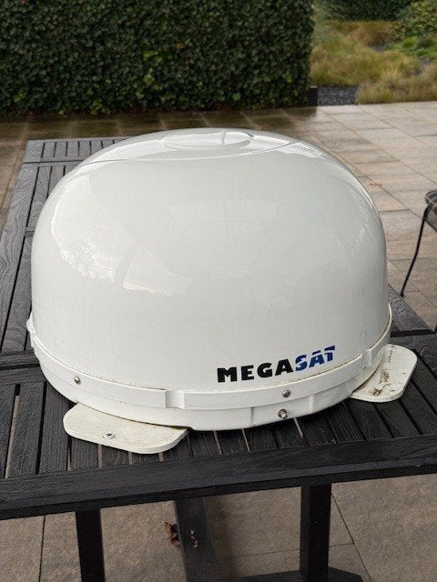 Megasat Shipman GPS / AutoSkew Satellietschotel (2023), Ophalen, Zo goed als nieuw, Overige merken