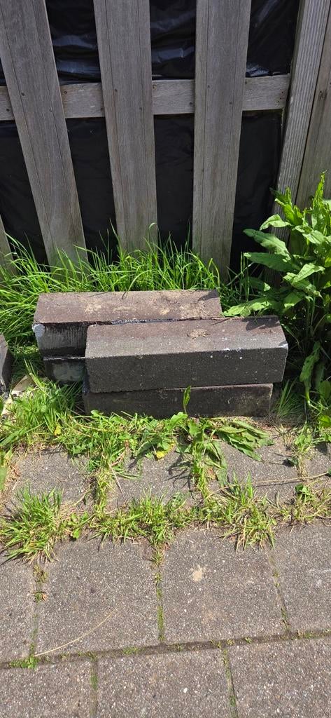 Gebruikte betonnen stapeblokken, Tuin en Terras, Tegels en Klinkers, Gebruikt, Klinkers, Ophalen of Verzenden, 10 m² of meer