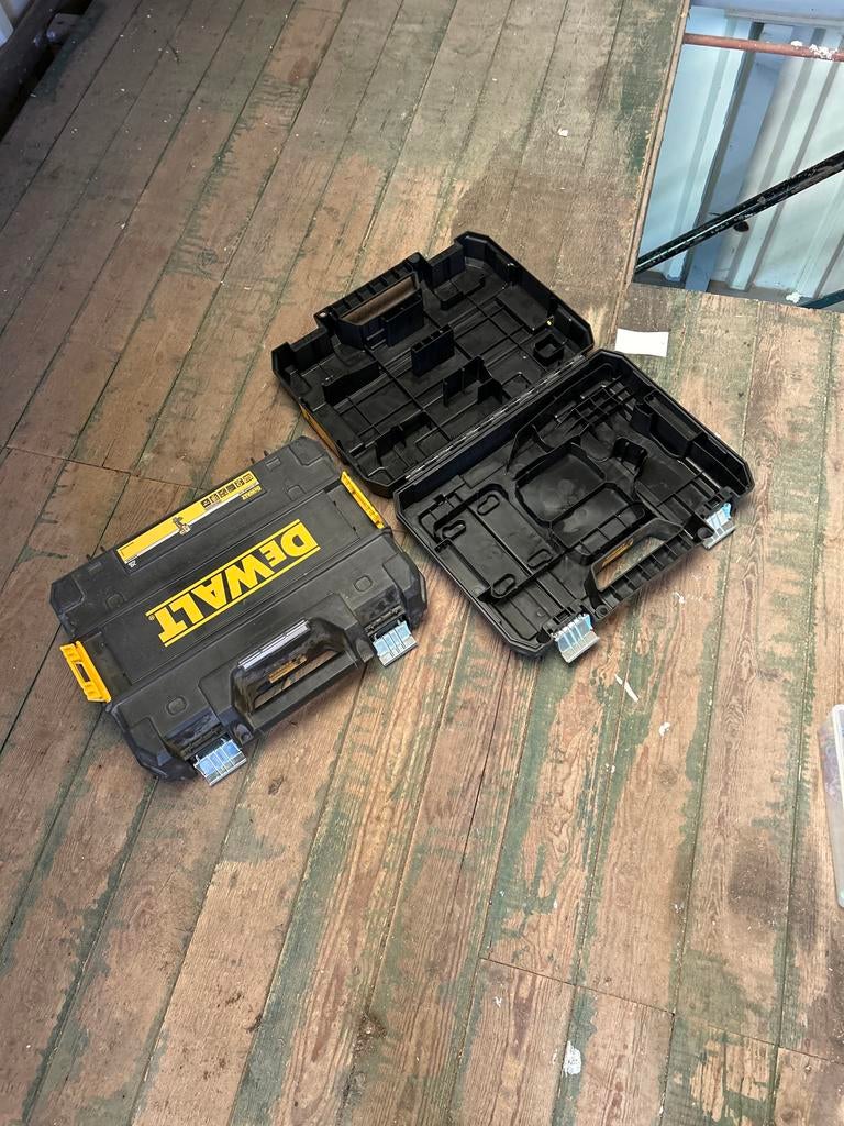 Dewalt Koffer (2 stuks) - Lege Gereedschapskoffer, Ophalen of Verzenden, Zo goed als nieuw