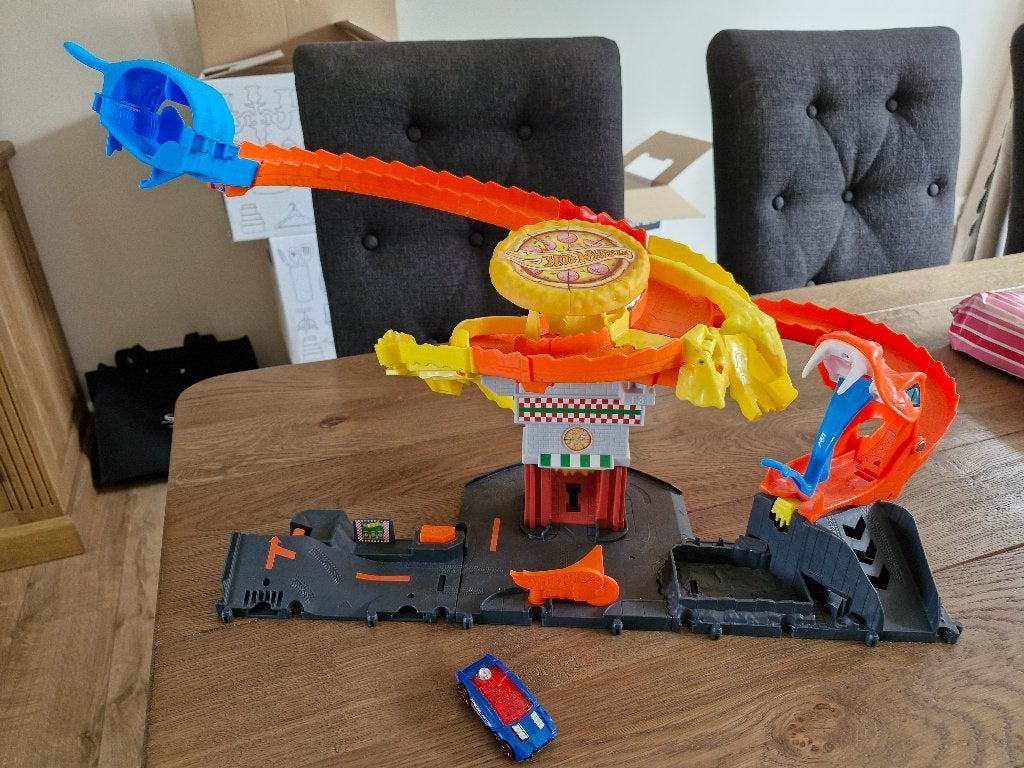 Hotwheels baan draak, Ophalen, Racebaan, Zo goed als nieuw, Hot Wheels